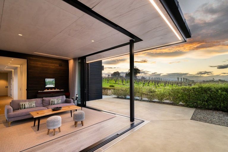 Photo of property in 25 Side Road, Haumoana, 4180