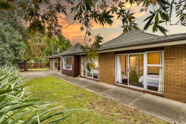 Photo of property in 21 Glenside Avenue, Ilam, Christchurch, 8041