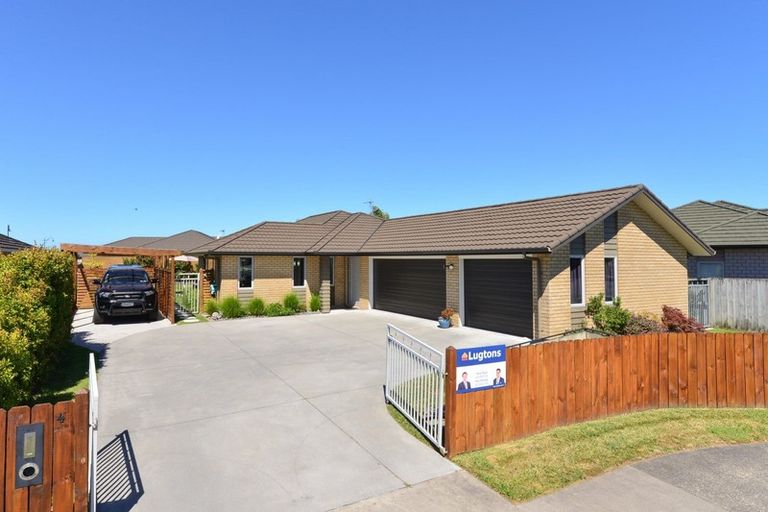 Photo of property in 4 Welwyn Place, Rototuna North, Hamilton, 3210