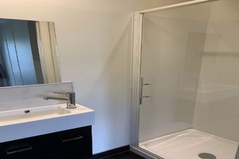 Photo of property in 16 Wychwood Crescent, Bishopdale, Christchurch, 8053