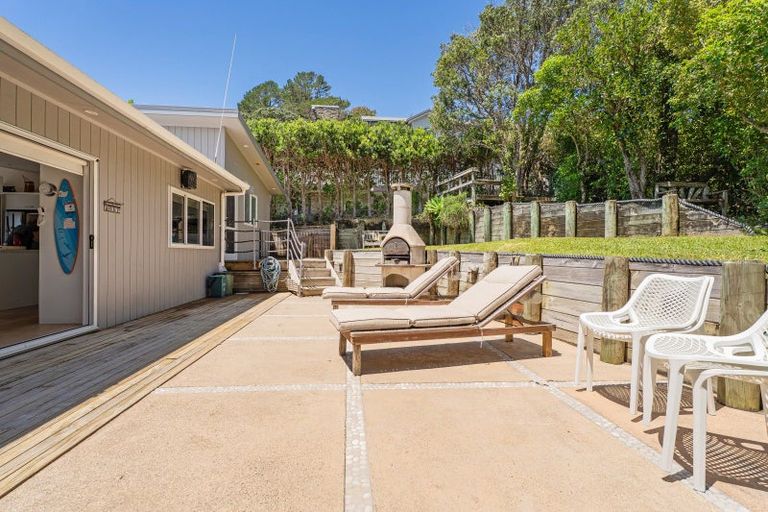 Photo of property in 102 Tangiora Avenue, Whangapoua, Coromandel, 3582