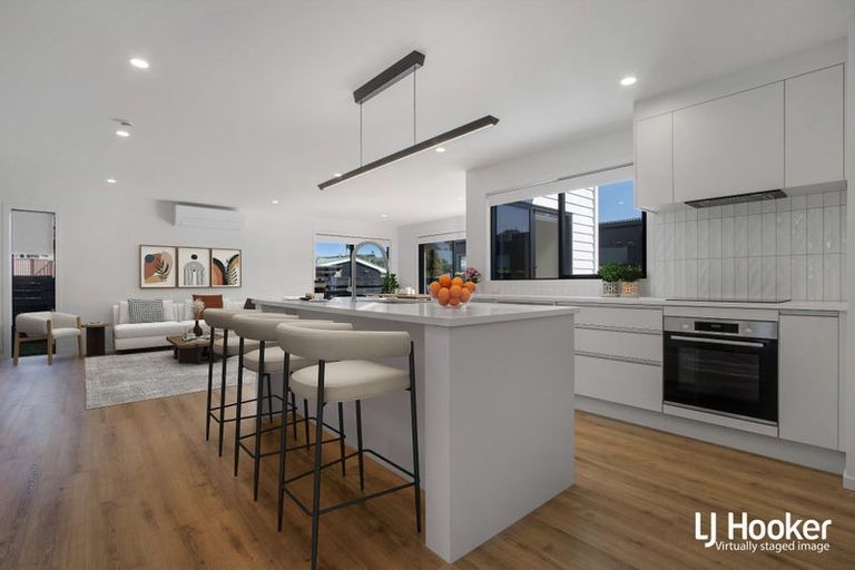 Photo of property in 1/40 Waiparaheka Drive, Wainui, 0932