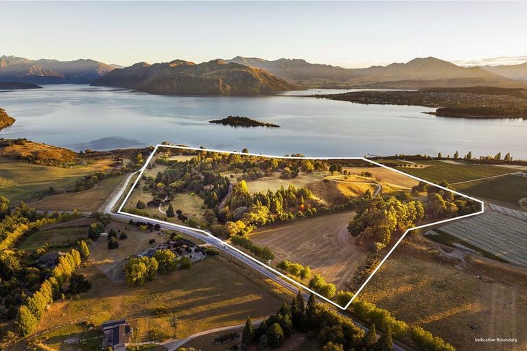 Photo of property in 280 Wanaka-mount Aspiring Road, Wanaka, 9382