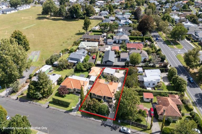 Photo of property in 68 Clare Street, Cambridge, 3434