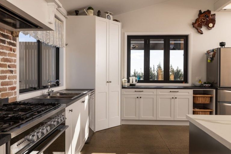 Photo of property in 17 Sarona Park Drive, Omanawa, Tauranga, 3171