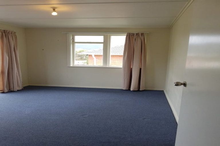 Photo of property in 62 Mckillop Street, Ranui, Porirua, 5024