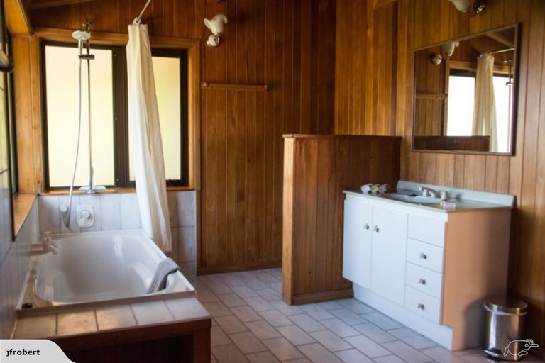 Photo of property in 105 Marahau Valley Road, Marahau, Motueka, 7197