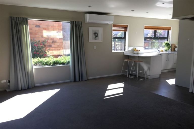 Photo of property in 17b Burdale Street, Riccarton, Christchurch, 8011