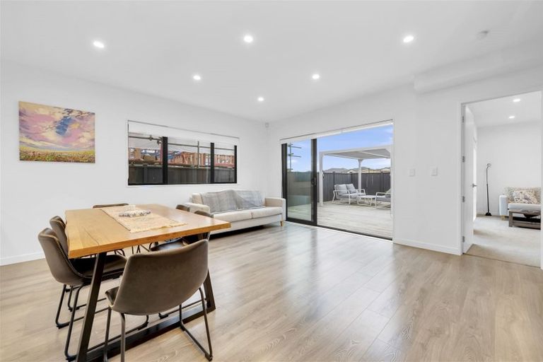 Photo of property in 9 Puruatanga Drive, Flat Bush, Auckland, 2019