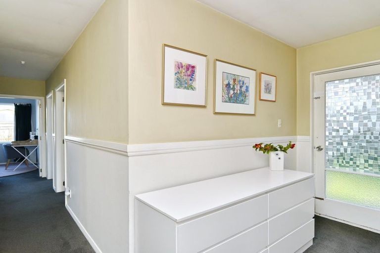 Photo of property in 53 Maces Road, Bromley, Christchurch, 8062