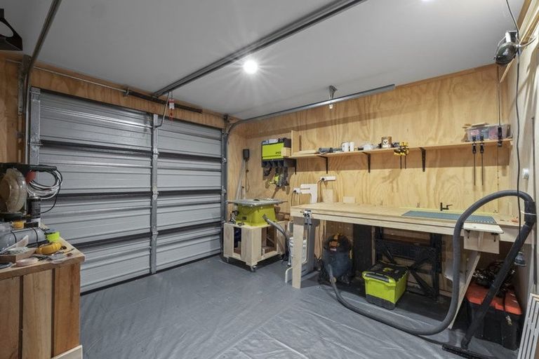 Photo of property in 18 Piharau Crescent, Hurdon, New Plymouth, 4310