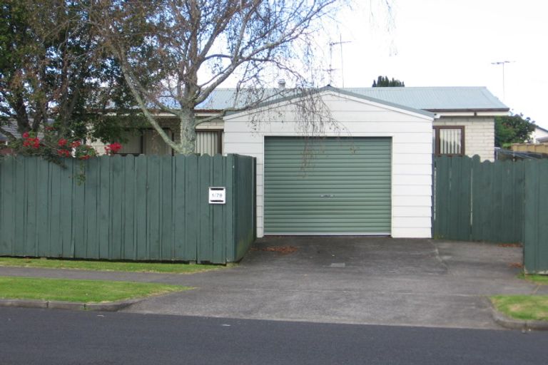 Photo of property in 2/79 Victoria Road, Papatoetoe, Auckland, 2025