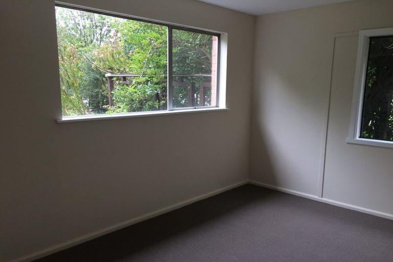 Photo of property in 5 Ilkley Place, Ilam, Christchurch, 8041