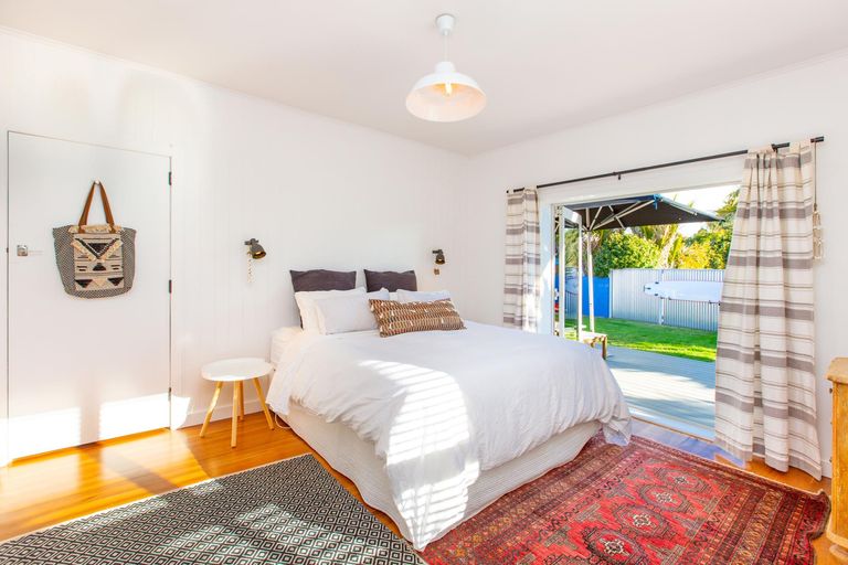 Photo of property in 5 Puriri Street, Raglan, 3225