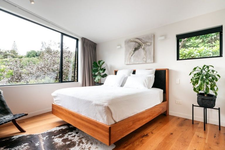 Photo of property in 39 Makora Avenue, Oneroa, Waiheke Island, 1081