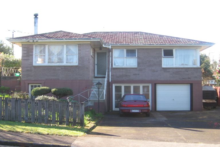 Photo of property in 41 Halberg Street, Papakura, 2110