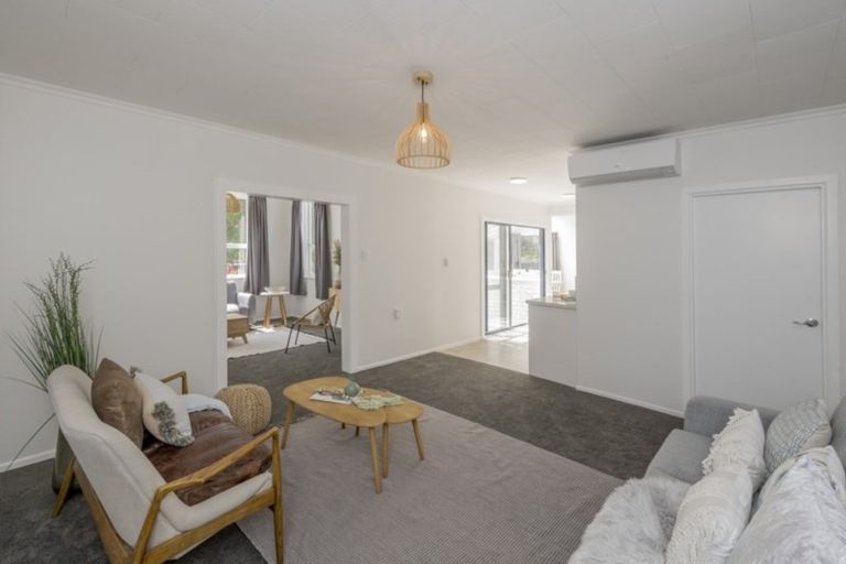 Photo of property in 87 Waerenga Road, Otaki, 5512