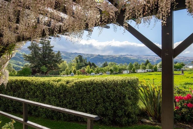 Photo of property in 123 Roxburgh Road East, Roxburgh East, Roxburgh, 9571