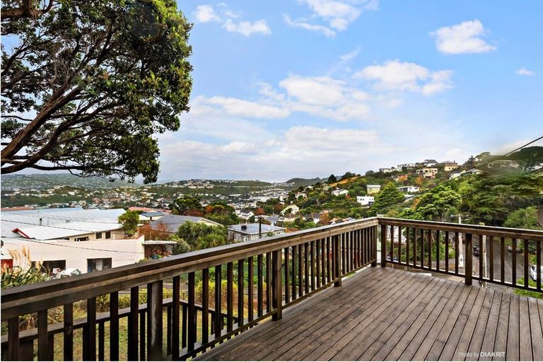 Photo of property in 93 Townsend Road, Miramar, Wellington, 6022