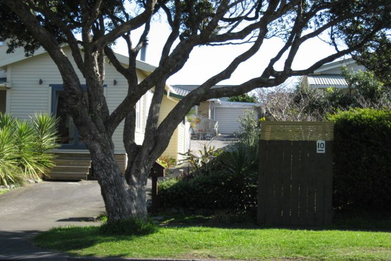 Photo of property in 10f Richmond Street, Fitzroy, New Plymouth, 4312