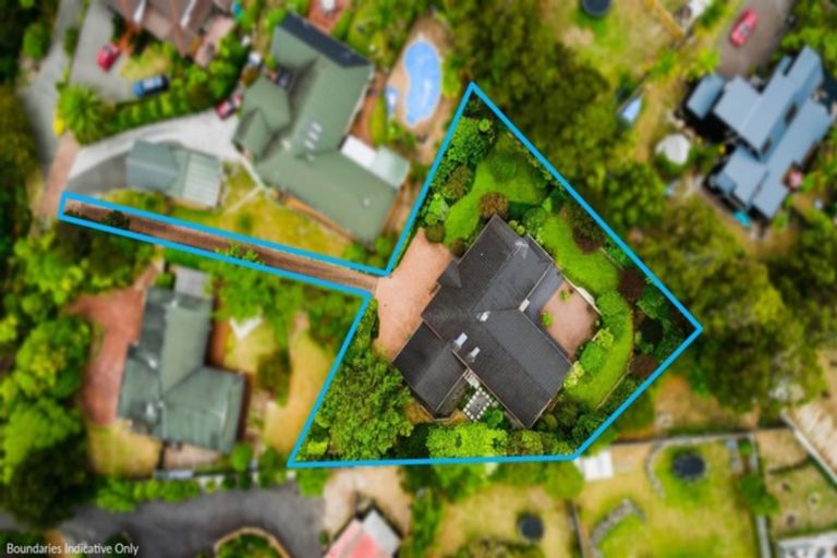 Photo of property in 16 The Close, Greenhithe, Auckland, 0632