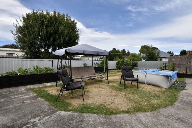 Photo of property in 65 Victoria Street, Carterton, 5713