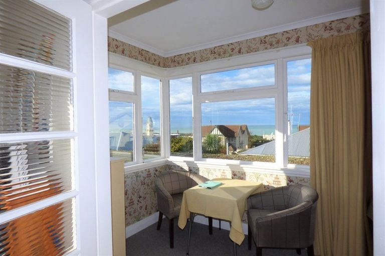 Photo of property in 8a Wharfe Street, South Hill, Oamaru, 9400