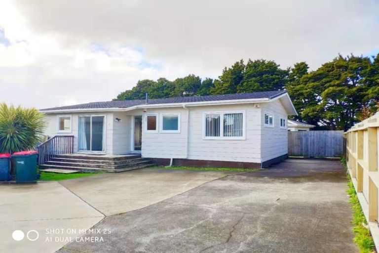 Photo of property in 24 Volante Avenue, Wattle Downs, Auckland, 2103