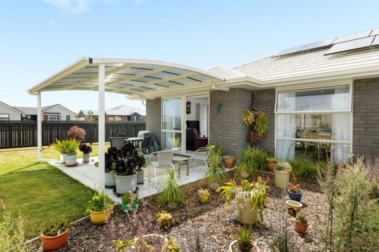 Photo of property in 79 Dunkeld Drive, Papamoa, 3118