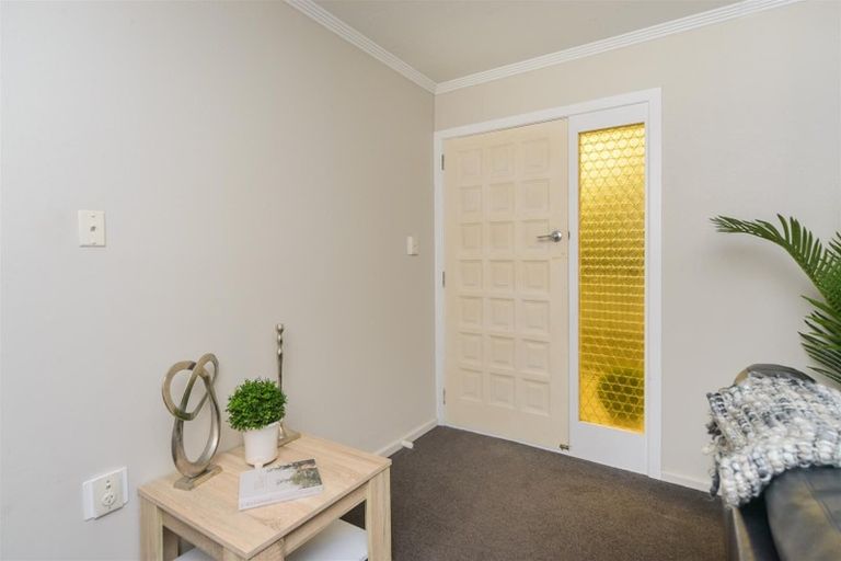 Photo of property in 9 Fagan Street, Bulls, 4818