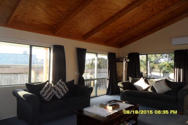 Photo of property in 1 Bush Haven Drive, Te Kamo, Whangarei, 0112