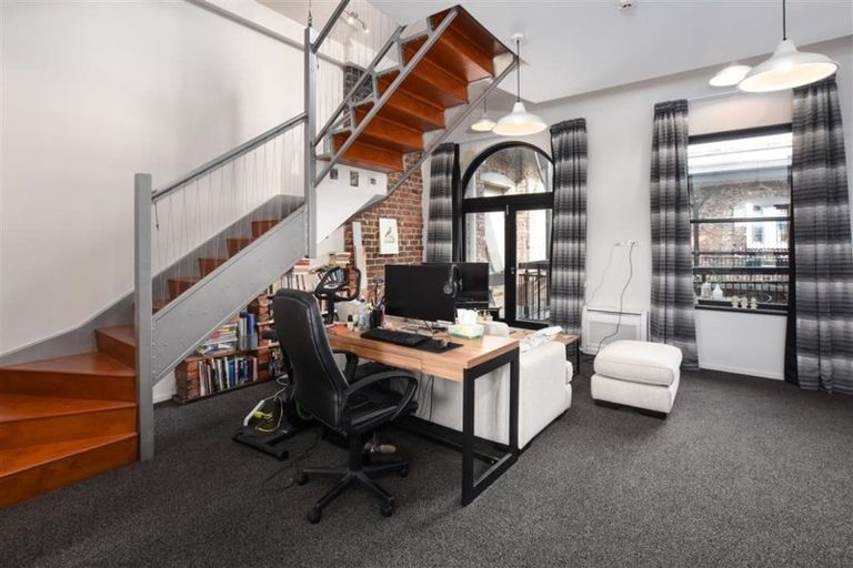 Photo of property in 8/5 Jetty Street, Dunedin Central, Dunedin, 9016