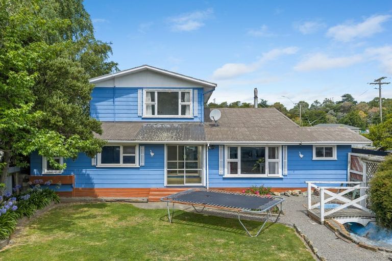 Photo of property in 2 Redwood Street, Seddon, 7210