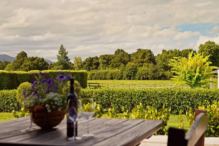 Photo of property in 162 Kuratawhiti Street, Woodside, Greytown, 5794