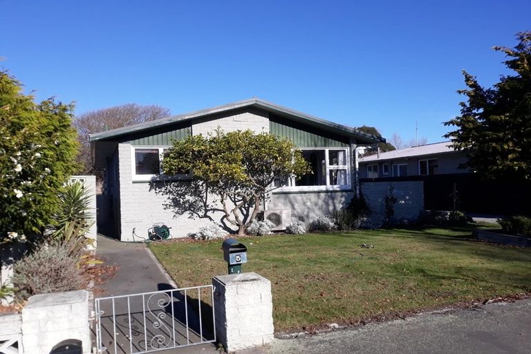 Photo of property in 5 Cottonwood Street, Parklands, Christchurch, 8083
