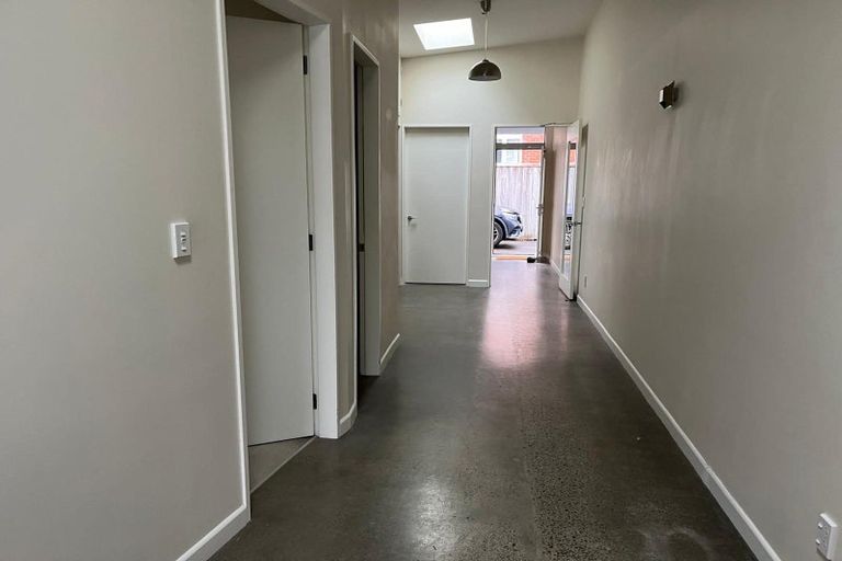 Photo of property in 5/25 Home Street, Mount Victoria, Wellington, 6011