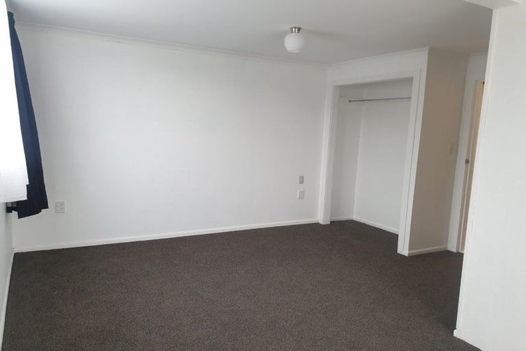 Photo of property in 6 Julian Street, Eltham, 4322