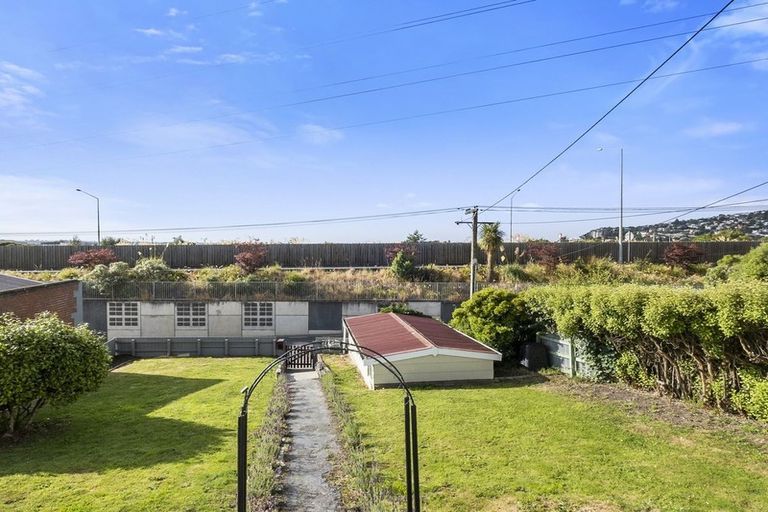 Photo of property in 14 Bridge Street, Clyde Hill, Dunedin, 9011