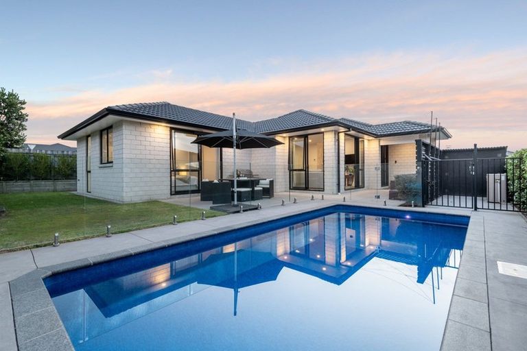 Photo of property in 57 Benmore Crescent, Pyes Pa, Tauranga, 3112