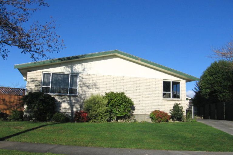 Photo of property in 85 Apollo Parade, Milson, Palmerston North, 4414
