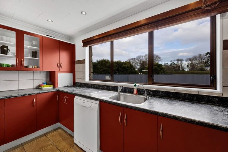 Photo of property in 38 Ketemarae Road, Normanby, Hawera, 4675