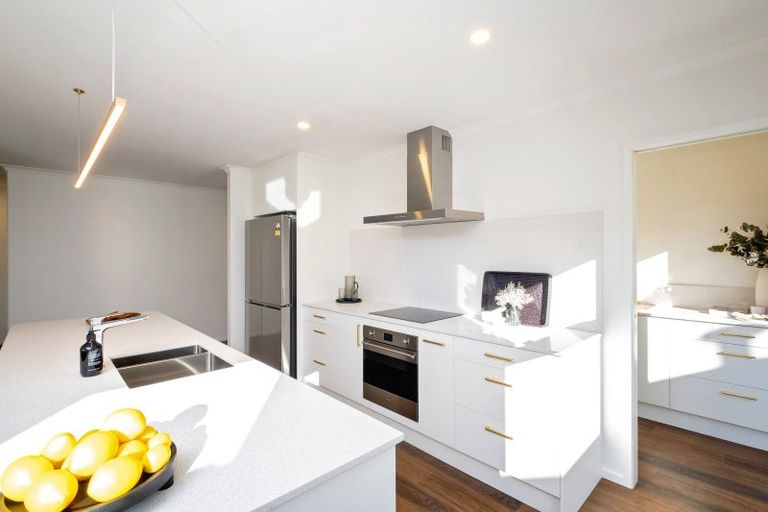 Photo of property in 76 Pelorus Avenue, Poraiti, Napier, 4112