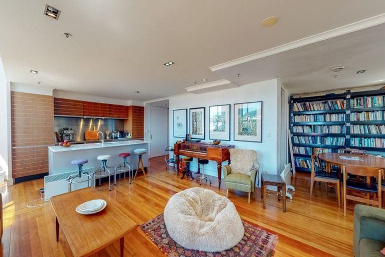 Photo of property in Augusta Apartments, 17/254 Willis Street, Te Aro, Wellington, 6011