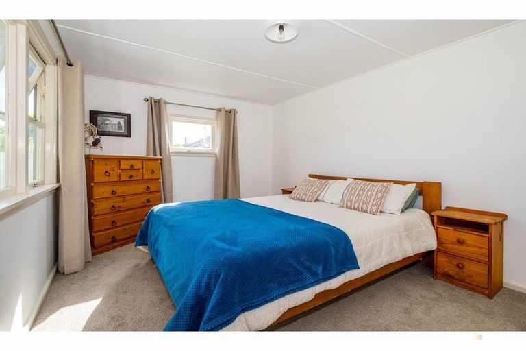 Photo of property in 5 George Street, Geraldine, 7930