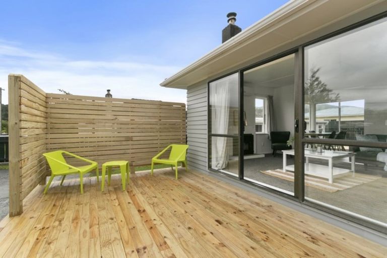 Photo of property in 2 Edmonds Street, Wainuiomata, Lower Hutt, 5014