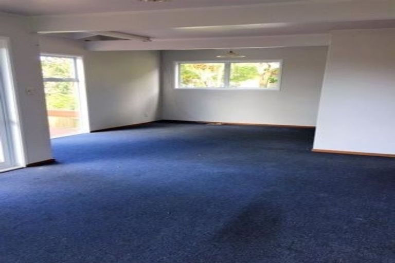 Photo of property in 4/32a Clayburn Road, Glen Eden, Auckland, 0602