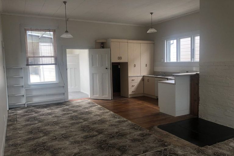 Photo of property in 325 Yarrow Street, Richmond, Invercargill, 9810