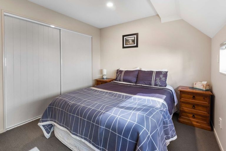 Photo of property in 4/47 Marine Parade, Mount Maunganui, 3116