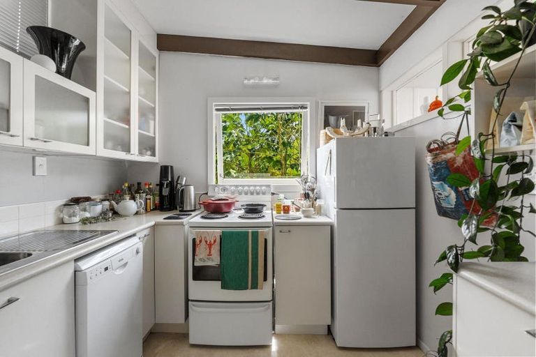 Photo of property in 3/127 Seabrook Avenue, New Lynn, Auckland, 0600