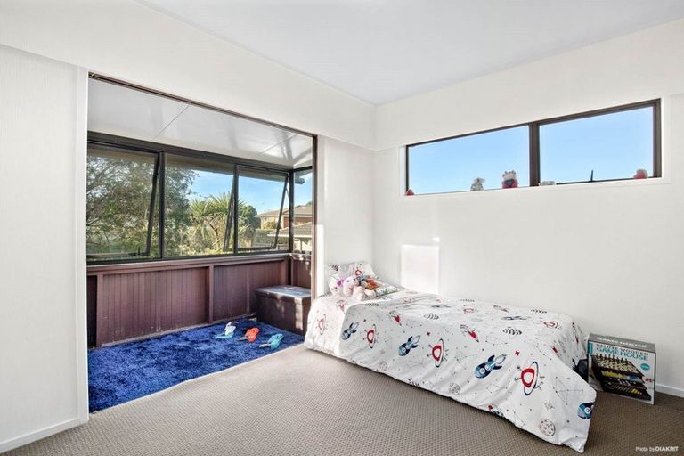 Photo of property in 221 Forrest Hill Road, Forrest Hill, Auckland, 0620